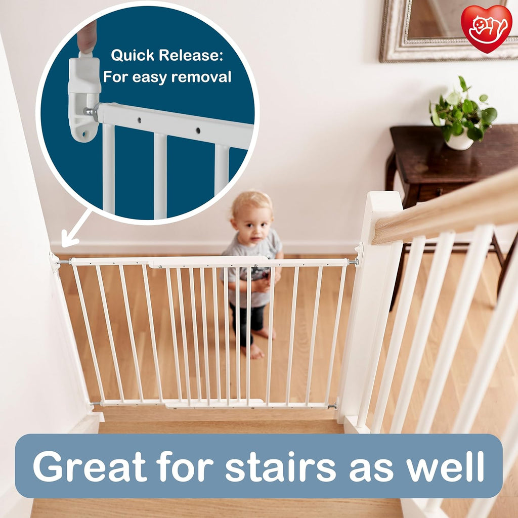 Multidan, Covers Openings between 62.5-106.8 Cm/24.6-42 Inches, Extendable Stair Gate/Baby Gate/Safety Gate, Metal, White, Made in Denmark - (Pet Gate/Dog Gate)